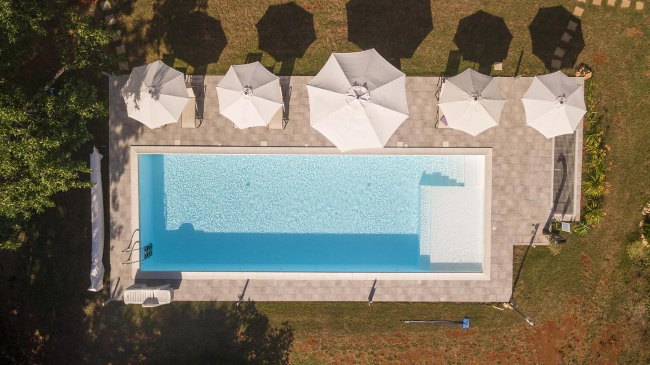Luxury Villa Cetiri Hrasta Pićan Exteriör bild